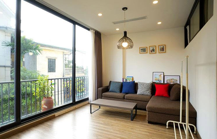 Modern 02 bedroom apartment for rent in Quang Khanh str, Tay Ho, near the lake