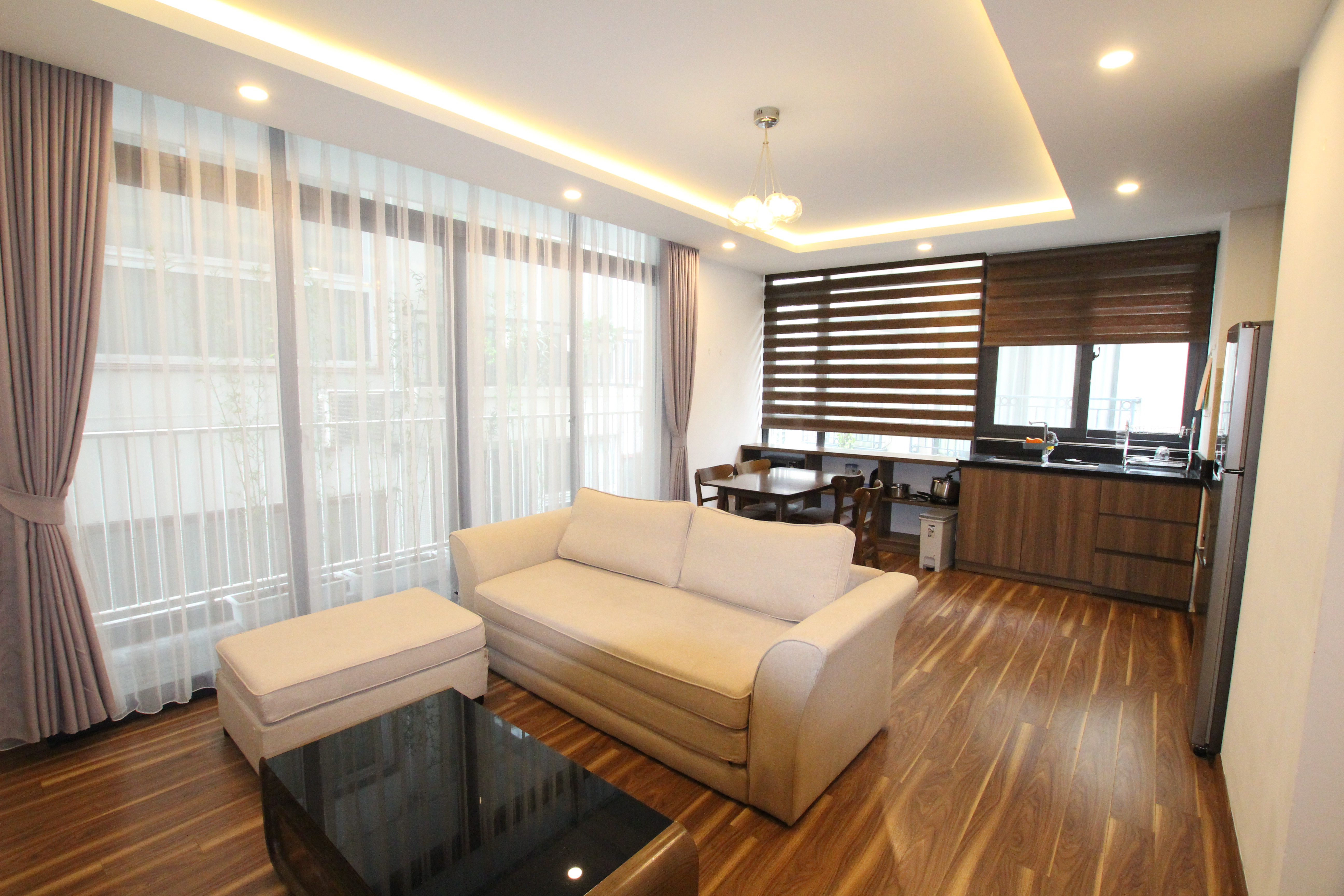 Modern 02 BR Apartment for rent in Tay Ho, near the Lake