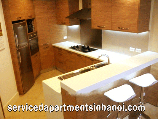 Modern Appliance and Open Lay out Three bedroom Apartment in Golden West Lake