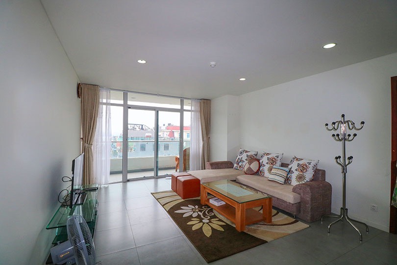 Modern & Bright 02 BR Apartment for rent in Water Mark Building, Tay Ho (Gym & Pool)