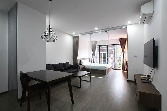 *Modern & Comfortable Serviced Apartment For Rent in To Ngoc Van street, Tay Ho*