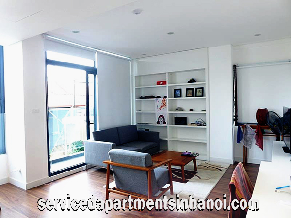 Balcony & Modern One Bedroom Apartment for Rent in Dong Da 