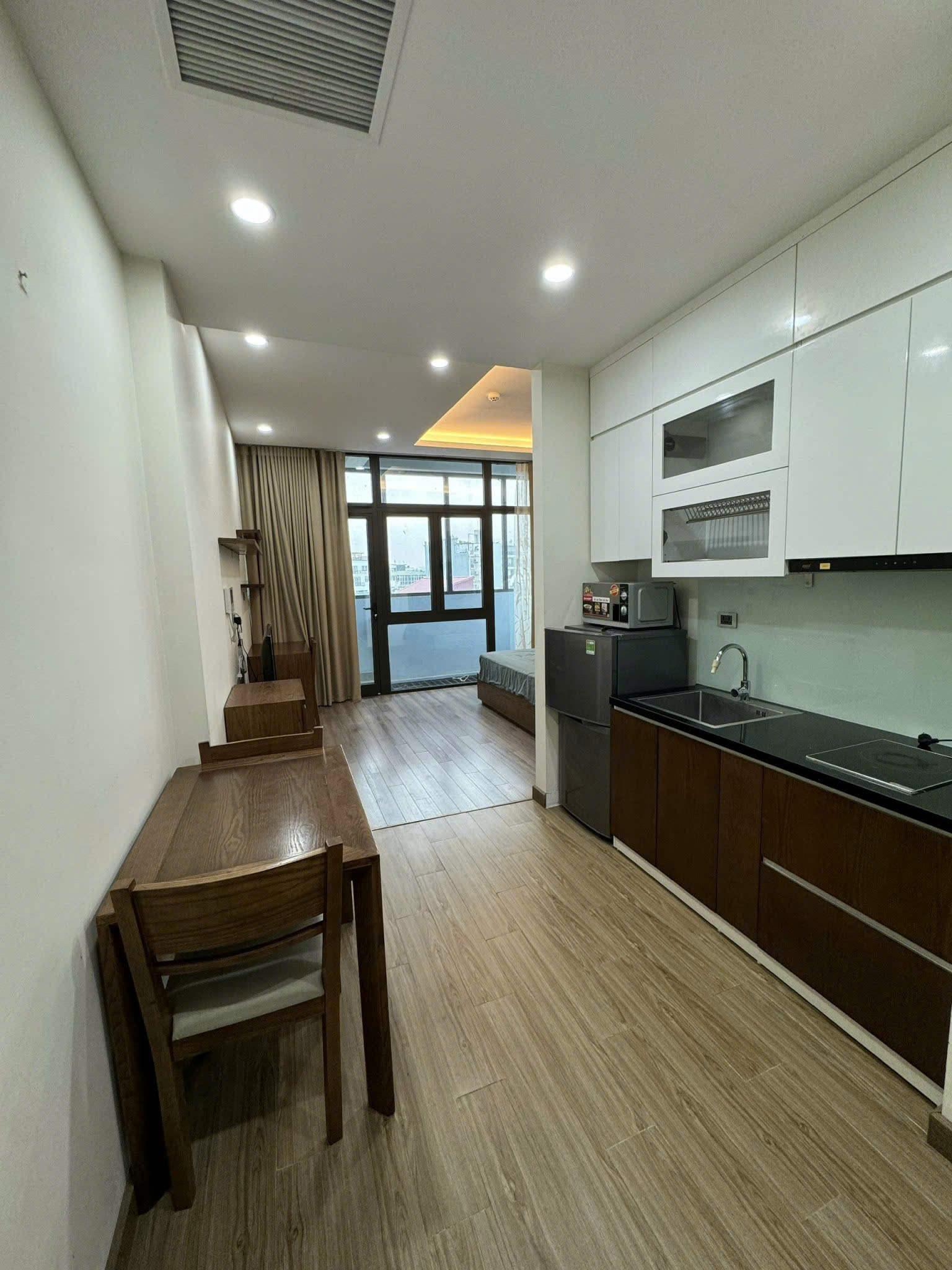 Modern Studio Apartment in Chau Long | Fully Furnished |