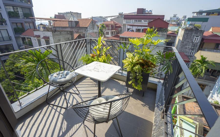 New and bright 1 bedroom apartment for rent in Xuan Dieu, Tay Ho