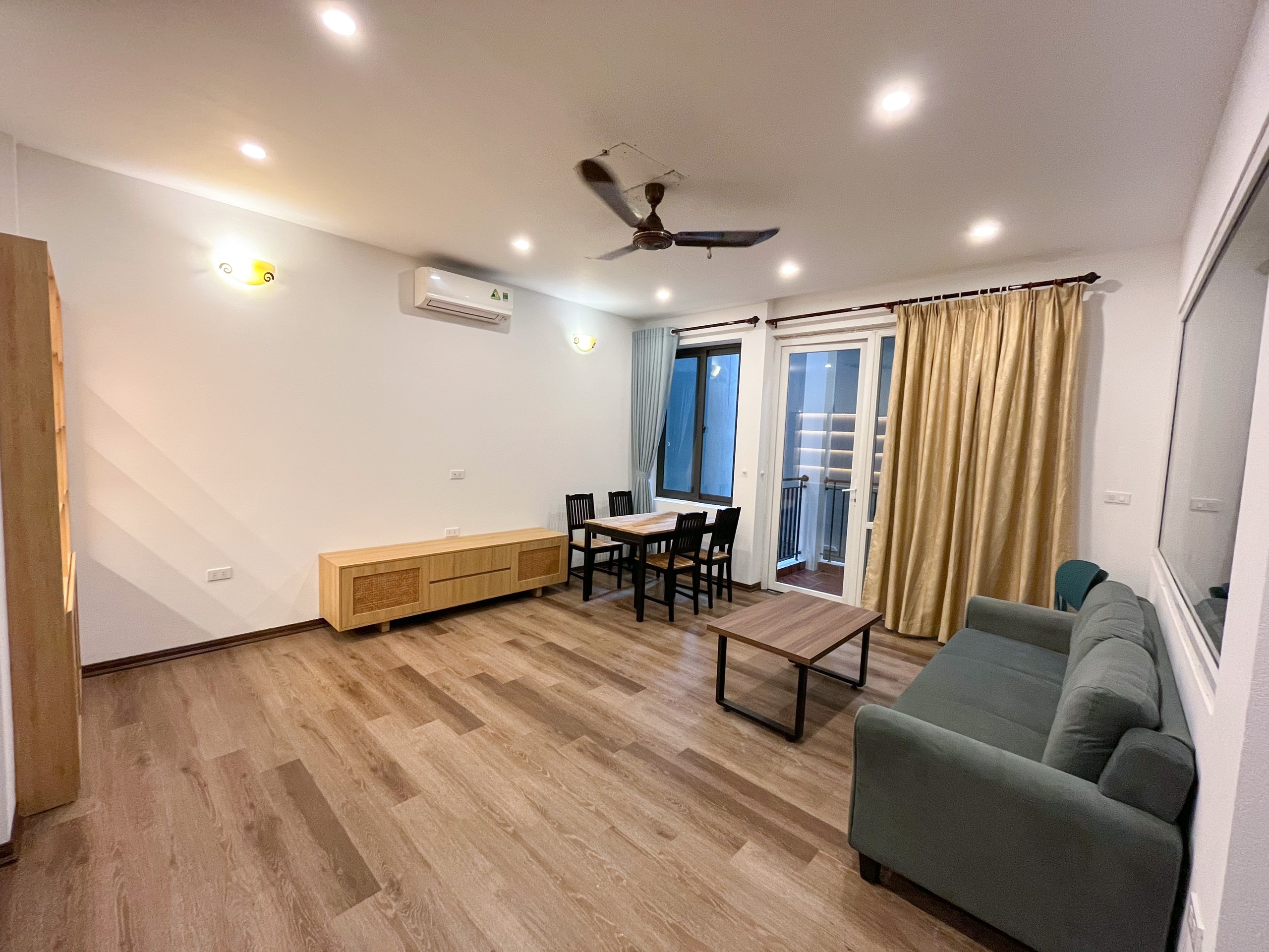 New Modern 01 BR Apartment Rental in Quang Khanh Area, Tay Ho