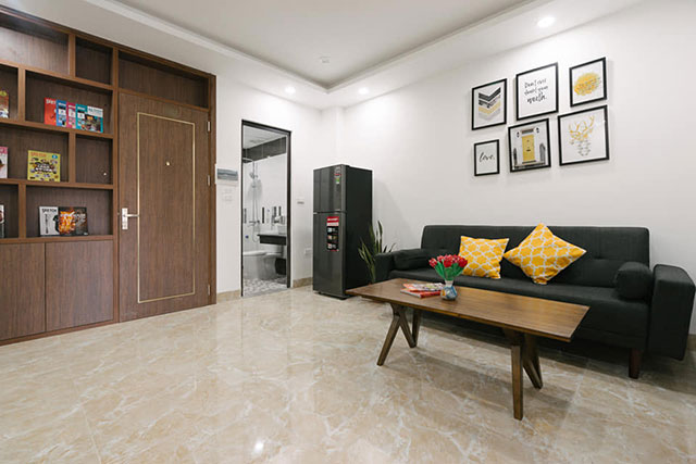 *New & Modern Two Bedroom Apartment Rental near Hoang Cau Lake, Dong Da*
