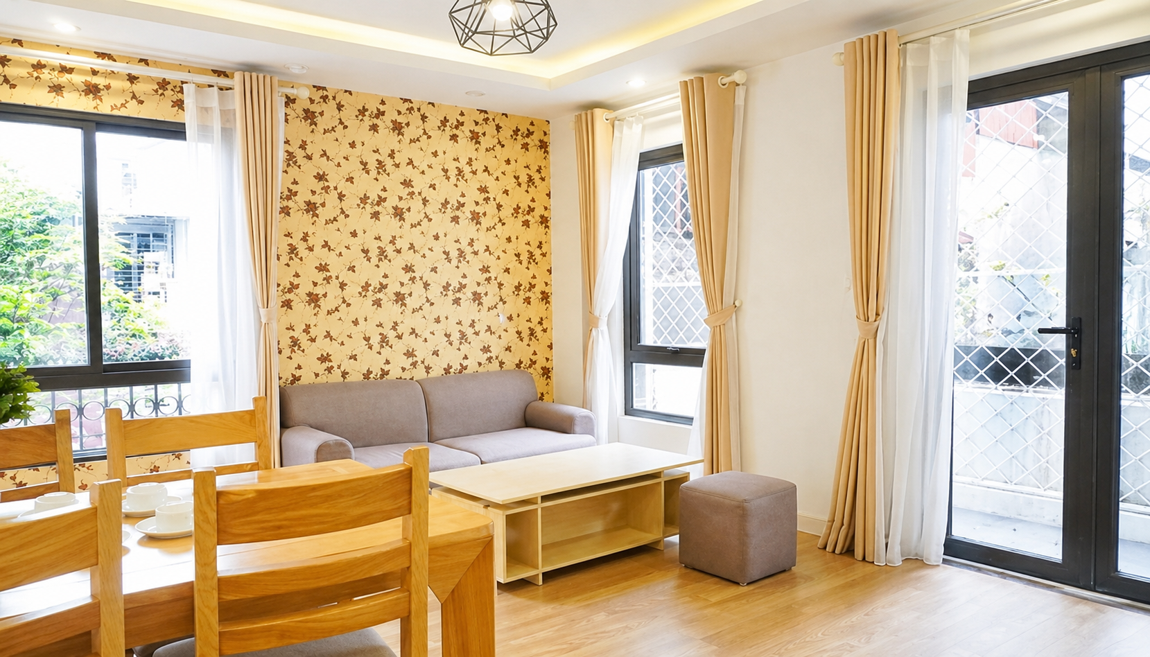 New & Nice 2 Bedroom Apartment in Hai Ba Trung district, Not far from VinCom Palace Tower