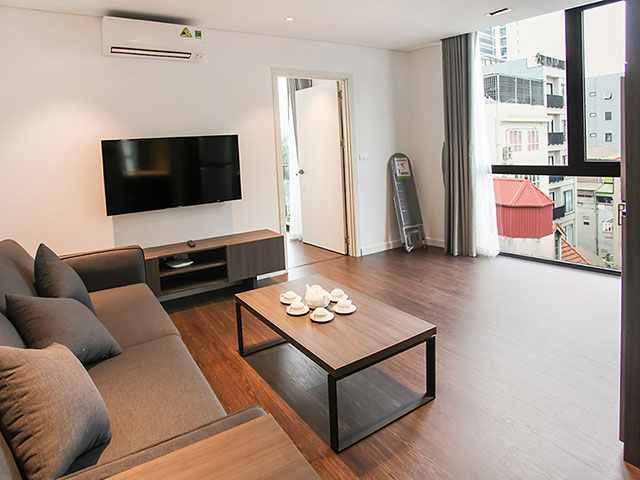 *New Serviced Apartment For Rent in Tay Ho, Deluxe Amenities*