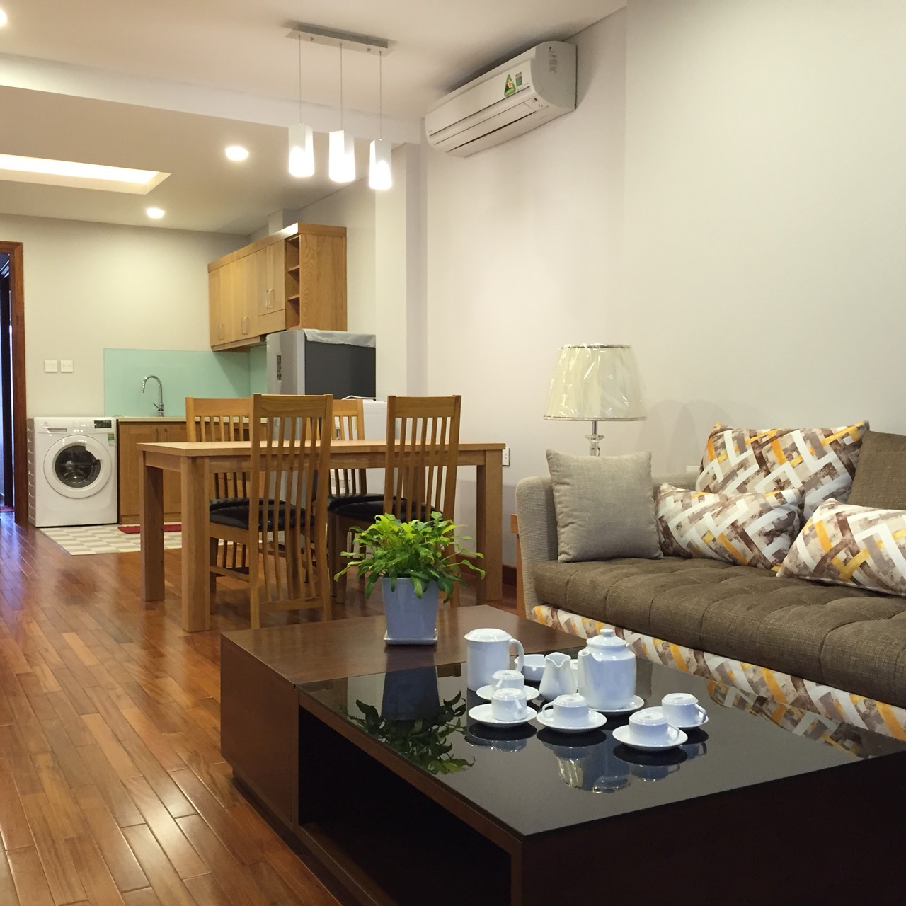 Nice & High Quality Apartment For rent in Pho Hue Street, Hai Ba Trung