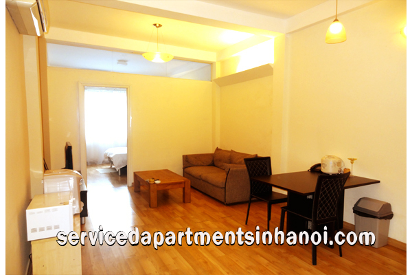 Nice One bedroom Apartment Rental in Dao Tan St, Ba Dinh
