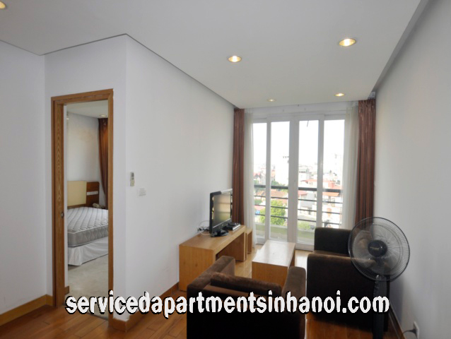 One Bedroom Apartment with Lakeview for Rent in Xuan Dieu street, Hanoi