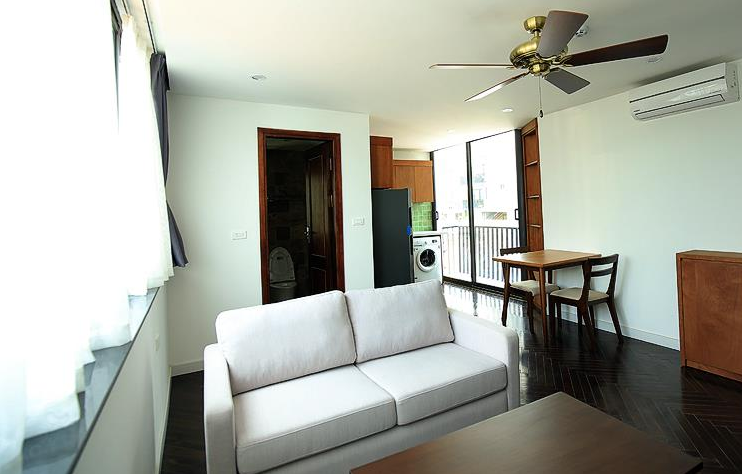 Open View & Lake View Apartment Rental in Tu Hoa str, Tay Ho, Central Area