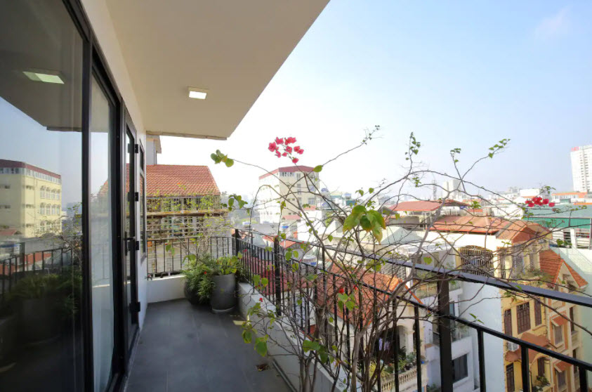 Perfect for a 1-bedroom apartment near the center of Ba Dinh district