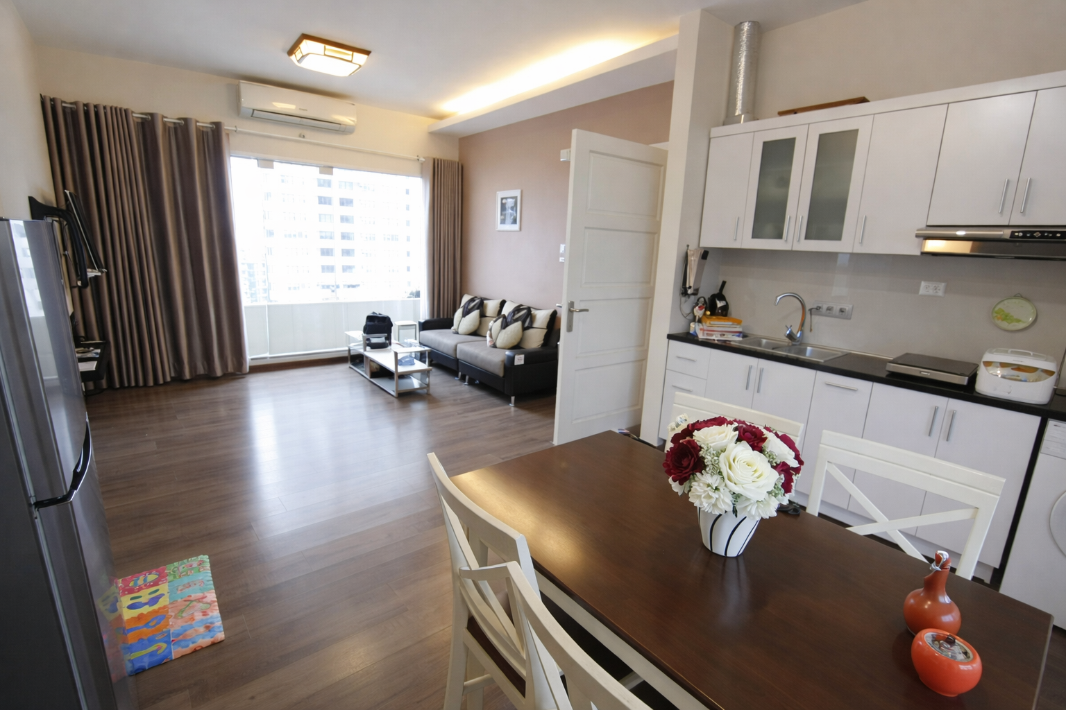 Pretty Bright Two bedroom Apartment for rent in Van Cao street, Ba Dinh