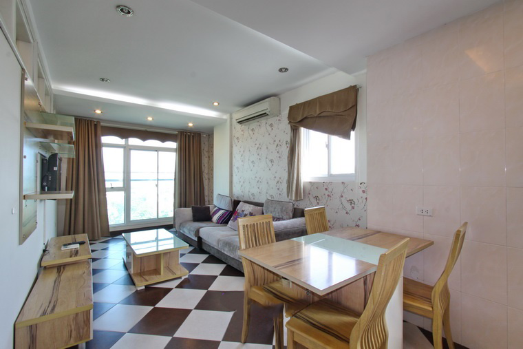 *Reasonable Price 02 BR Apartment for rent in Hoang Hoa Tham str, Ba Dinh*