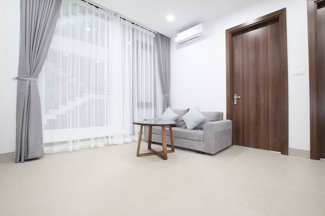 *Reasonable Price Two-Bedroom Apartment in Center of Tay Ho, Hanoi*