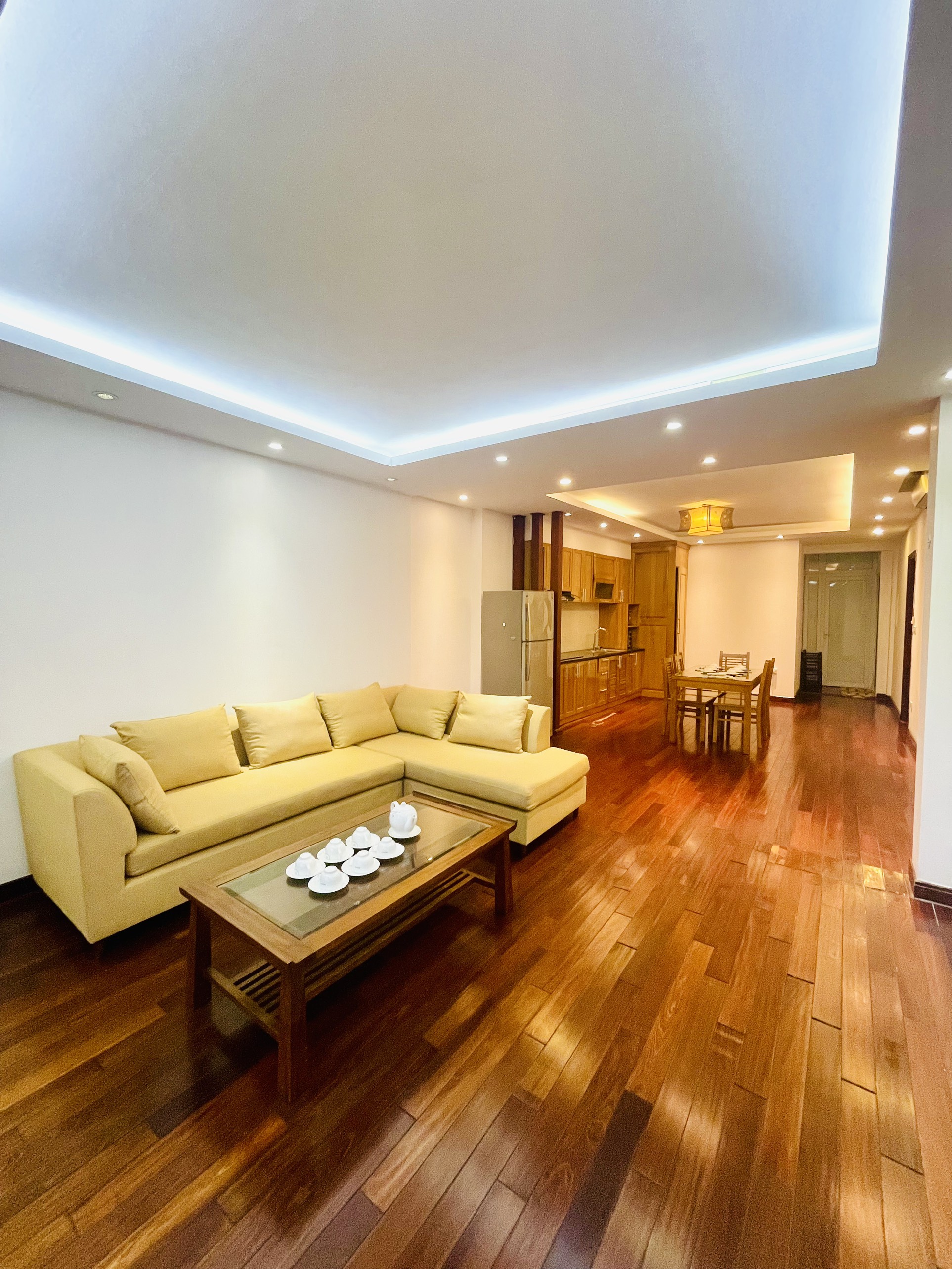 Spacious 3BR Apartment for Rent on Xuan Dieu Street, Tay Ho