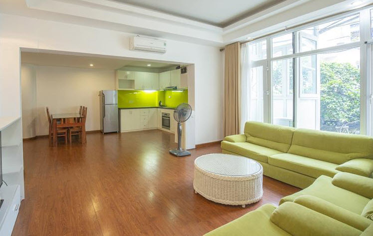 Spacious & Bright 2 Bedroom Apartment in Tay Ho Road, Tay Ho District