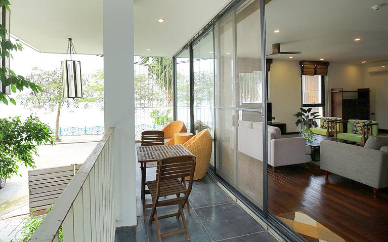 Spacious Three bedroom Apartment Rental with Modern Furniture in Dang Thai Mai St, Tay Ho