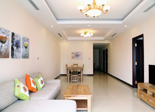 Spacious Two bedroom apartment for rent in R2, Vinhomes Royal City