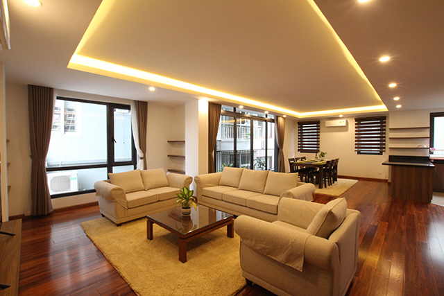*Spectacular Three Bedroom Apartment For Rent in Quang Khanh street, Tay Ho, Great Location*