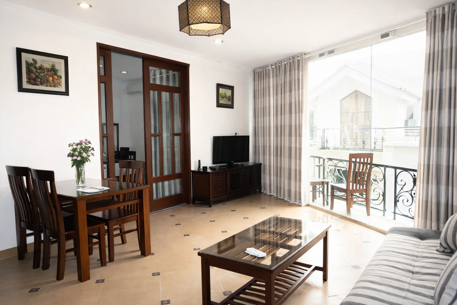 Stunning Apartment rental in Ba Dinh, Not far from Lotte Center, Reasonable Price