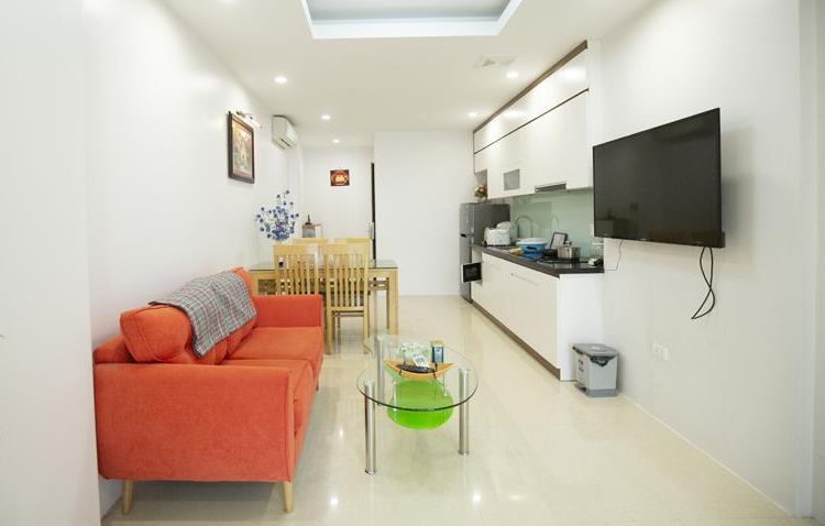 Balcony & Super Bright 1 BR Apartment In Dang Thai Mai Str Tay Ho, Reasonable Price
