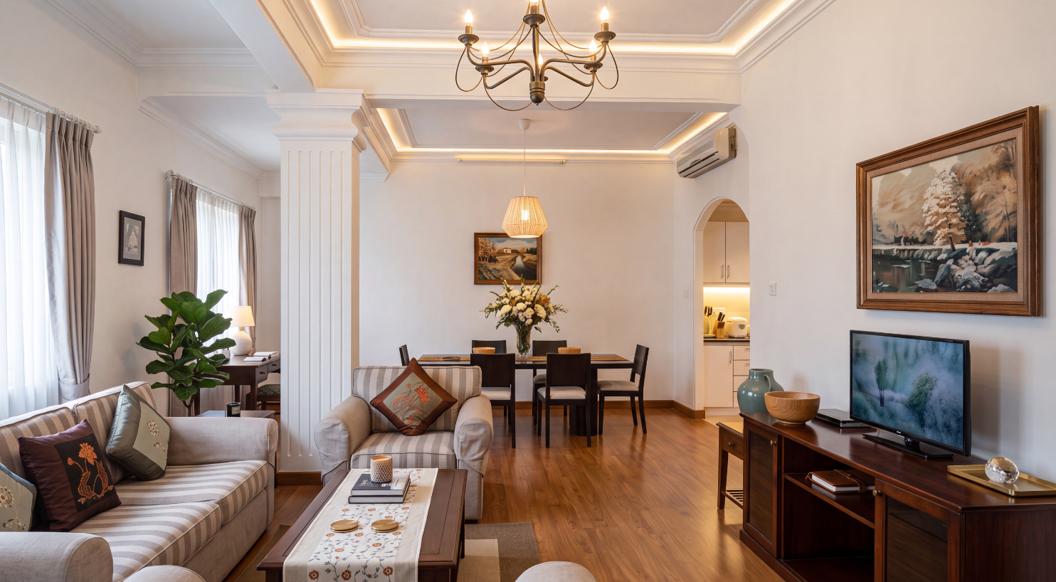 STYLISH TWO BEDROOM APARTMENT NEAR TRAN HUNG DAO STR, HOAN KIEM
