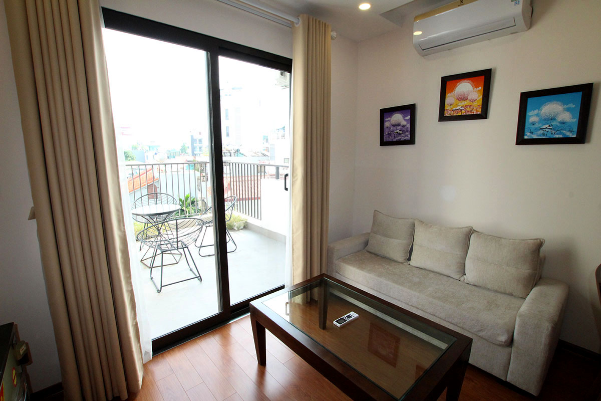 *Sun-soaked & Modern 01 BR Serviced Apartment in Phan Ke Binh street, Ba Dinh, Big Balcony*