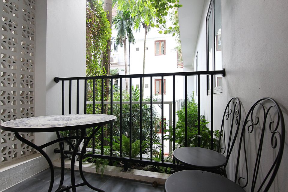 Tranquil 1 BR Apartment Rental for rent in Tu Hoa str, Tay Ho