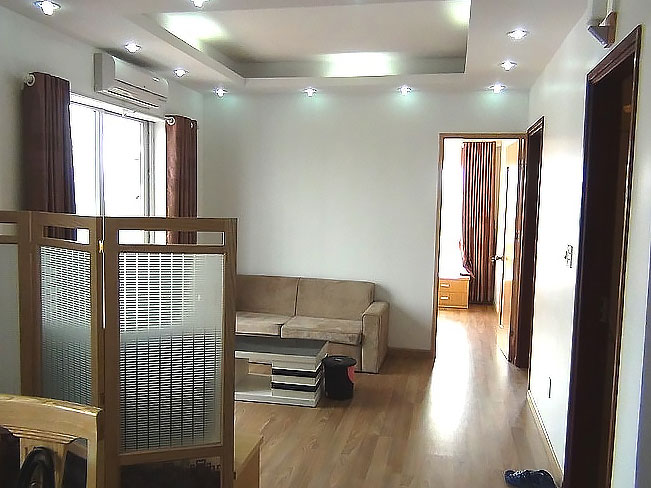 *Tranquil & Very Bright Two Bedroom Apartment Rental in Dao Tan street, Ba Dinh*