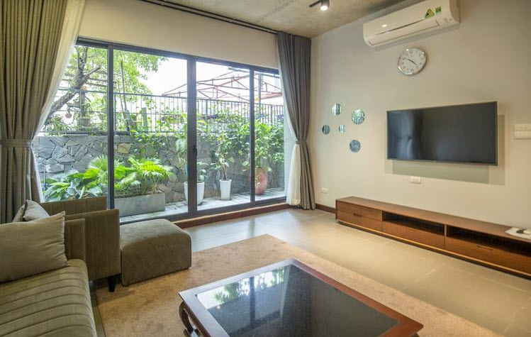 Peaceful living 2 BR Apartment Rental in Tu Hoa str, Tay Ho