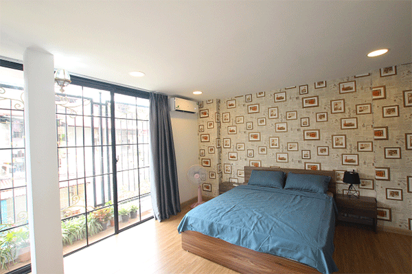 Very Bright One Bedroom Apartment Rental in Ngoc Khanh street, Ba Dinh