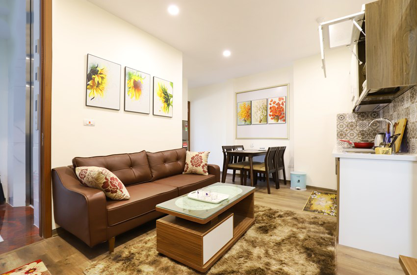 Very Central & Modern 02 BR Apartment Rental in Dao Tan str, Ba Dinh