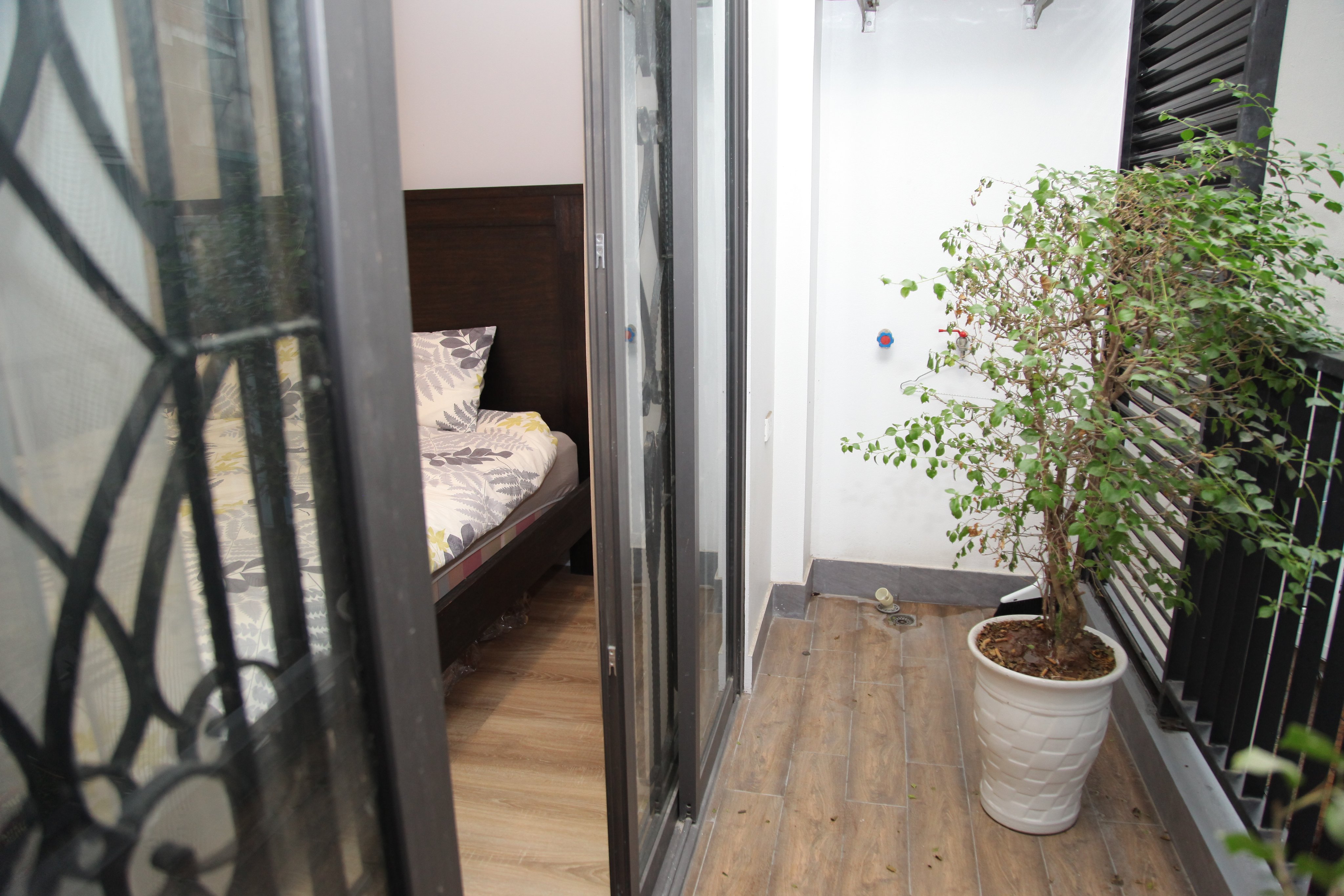 *Very Spacious Two Bedroom Serviced Apartment for rent in Tue Tinh street, Hai Ba Trung District*