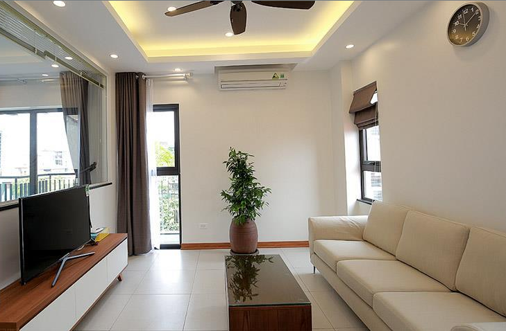 *Gently Designed 2 Bedroom Apartment In Trinh Cong Son Str, Tay Ho, lots of light*