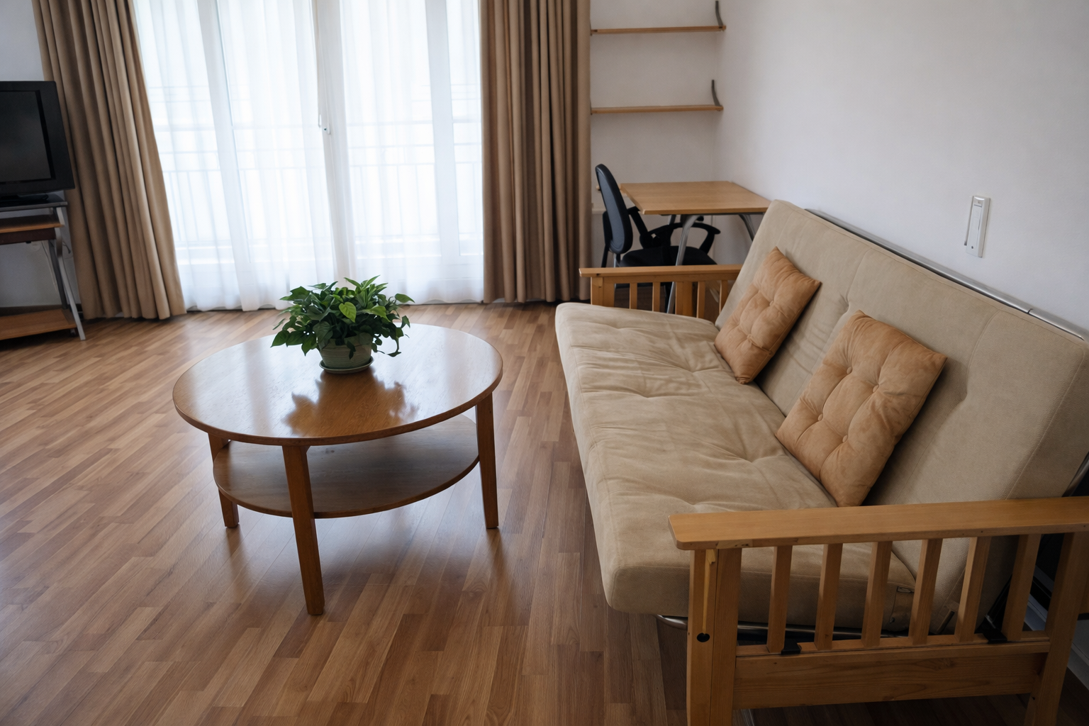 Well Designed One bedroom apartment in Hoang Hoa Tham st, Ba Dinh