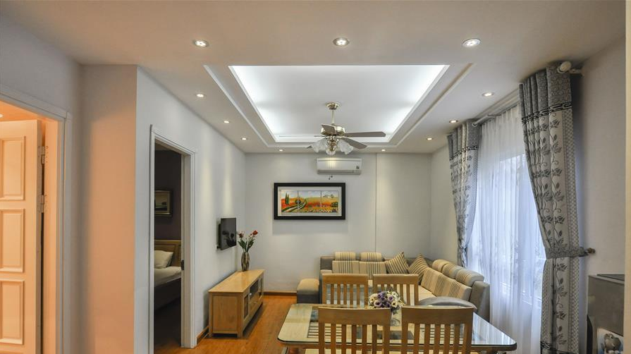 Well Equipped Apartment for rent in Lang Ha, Dong Da, Professional Service