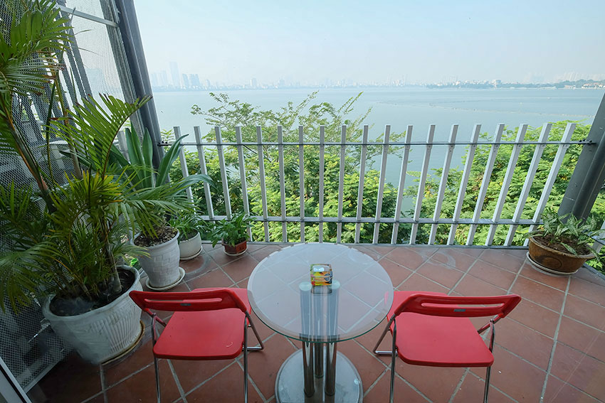 West Lake View One bedroom Apartment in Yen Phu village Area, Tay Ho