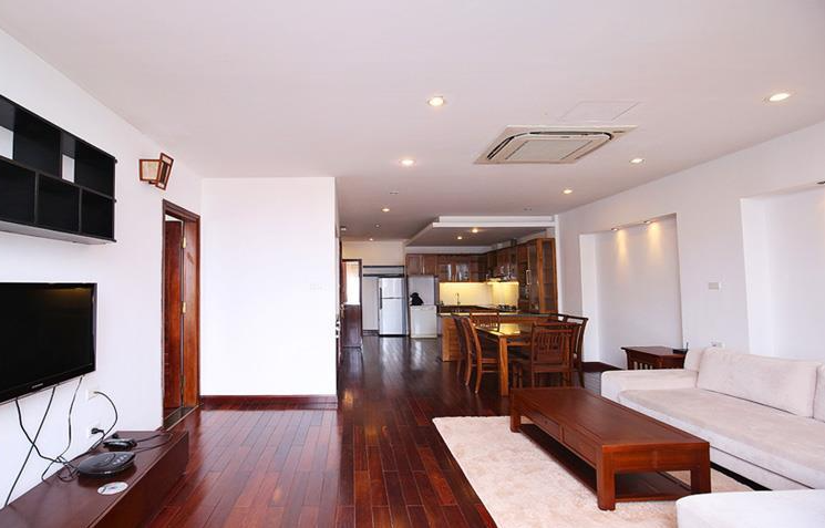 *Fabulous 3 Bedroom Apartment In Tay Ho, Ha Noi, Large space & Affordable Price*