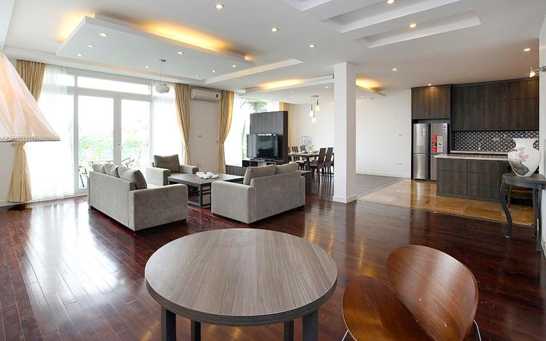 *Wonderful Four-bedroom apartment with Perfect West Lake View in Tay Ho*