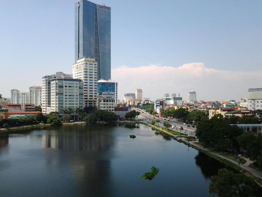 ★Lake View & Modern Amenities Apartment Rental in Urban Hanoi Near Lotte Center★
